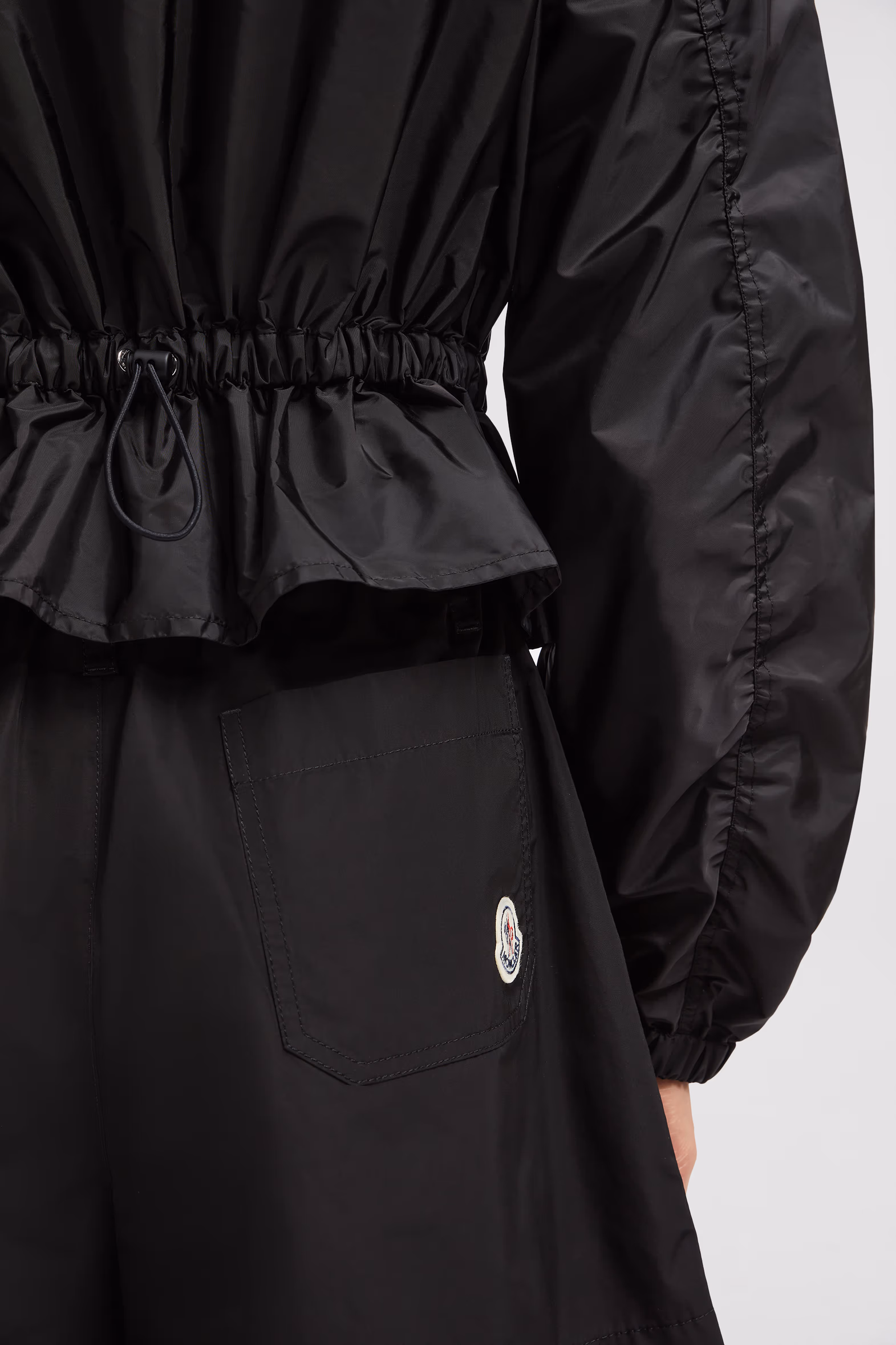 Chaqueta con peplo y capucha Curton Mujer Negro Moncler 7